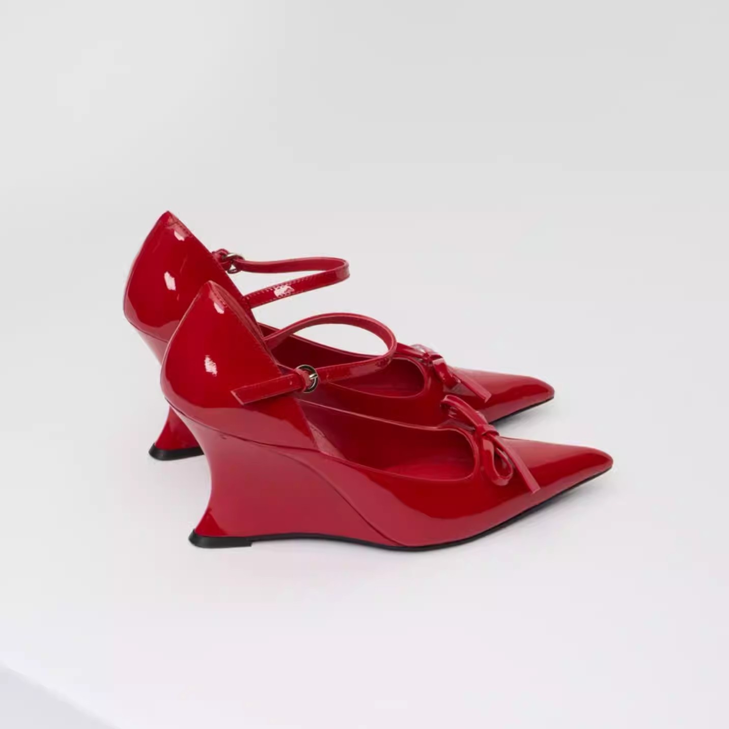 Women's Patent Leather Pointed - Leather Classic Strap review and price