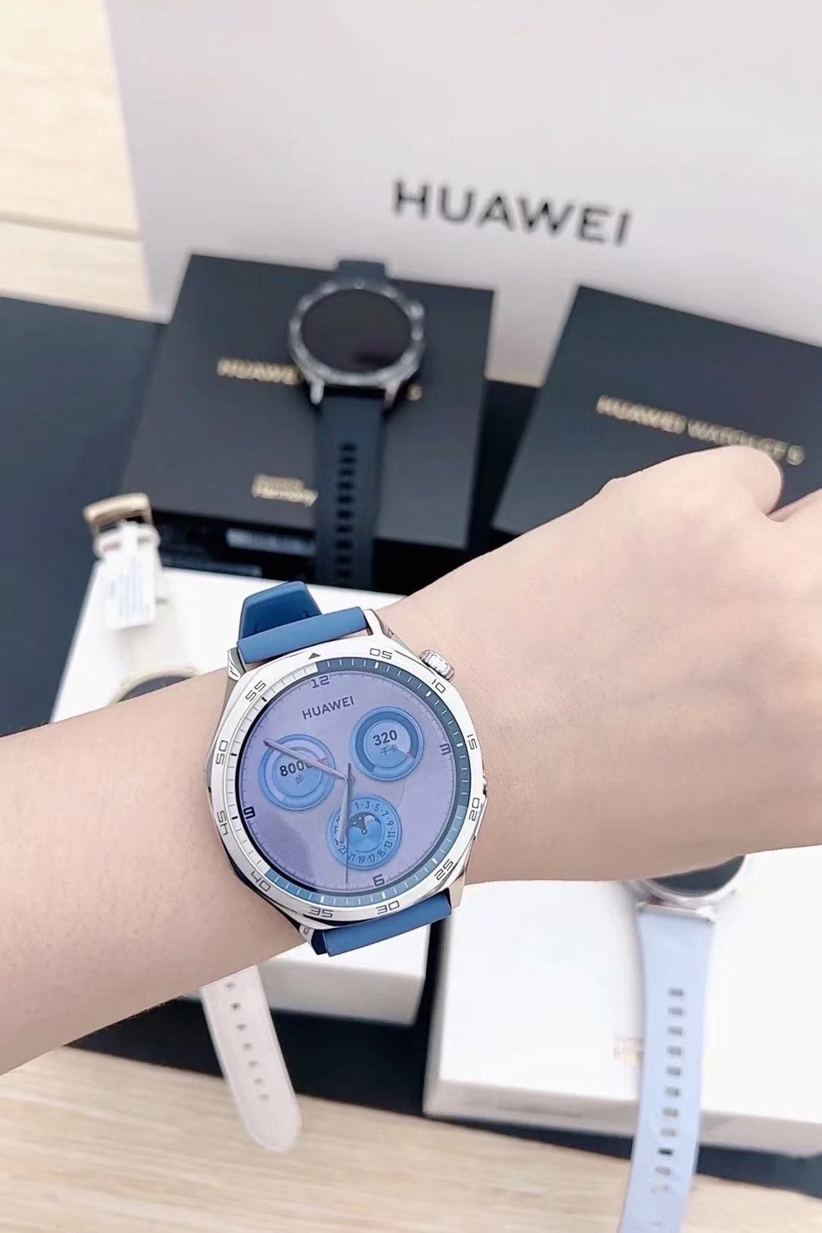 Global Version HUAWEI WATCH GT - Smartwatch Instagram review and price